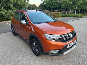 Used Dacia Sandero Stepway 2018 for sale - 79399731: Photo