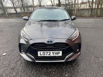 Used Toyota Yaris 2023 for sale - 77629413: Photo