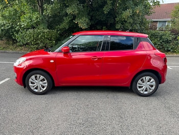 Used Suzuki Swift 2018 for sale - 79457098: Photo