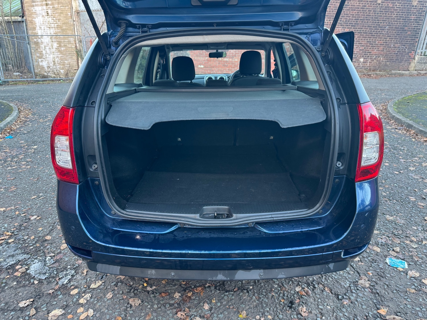 Used Dacia Logan MCV 2016 for sale - 76912594: Photo 14