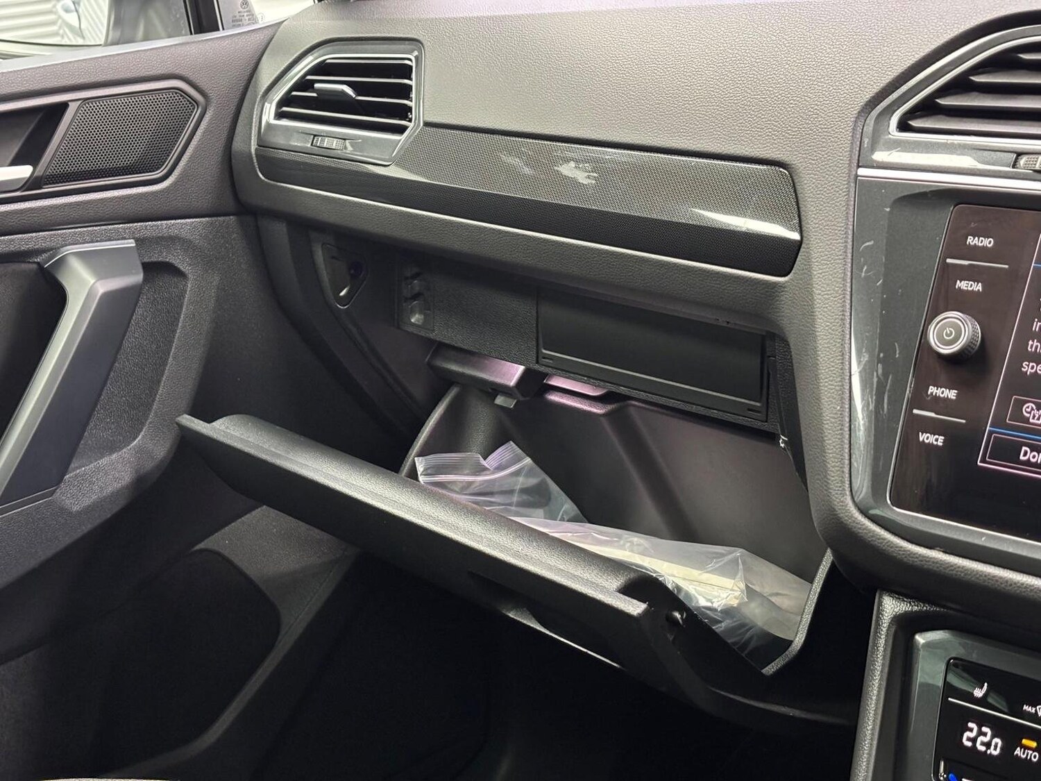 Used Volkswagen Tiguan 2020 for sale - 76324833: Photo 38