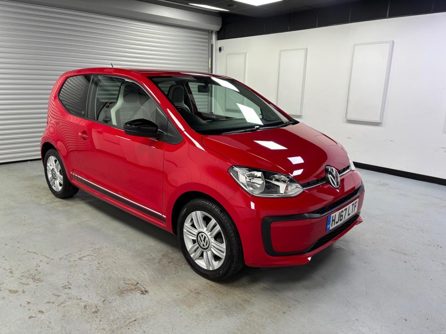 Used Volkswagen up! 2017 for sale - 76324817: Photo 7