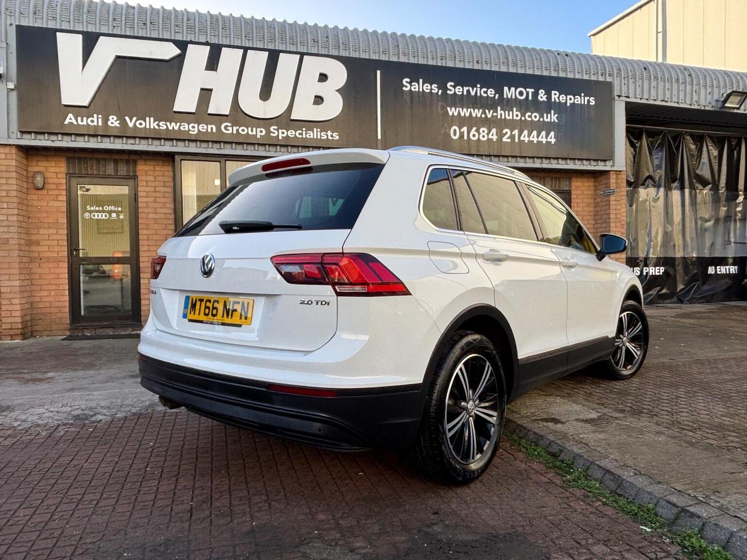 Used Volkswagen Tiguan 2016 for sale - 76877573: Photo 11