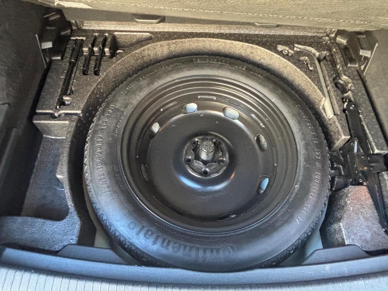 Used Volkswagen Tiguan 2016 for sale - 76877573: Photo 23