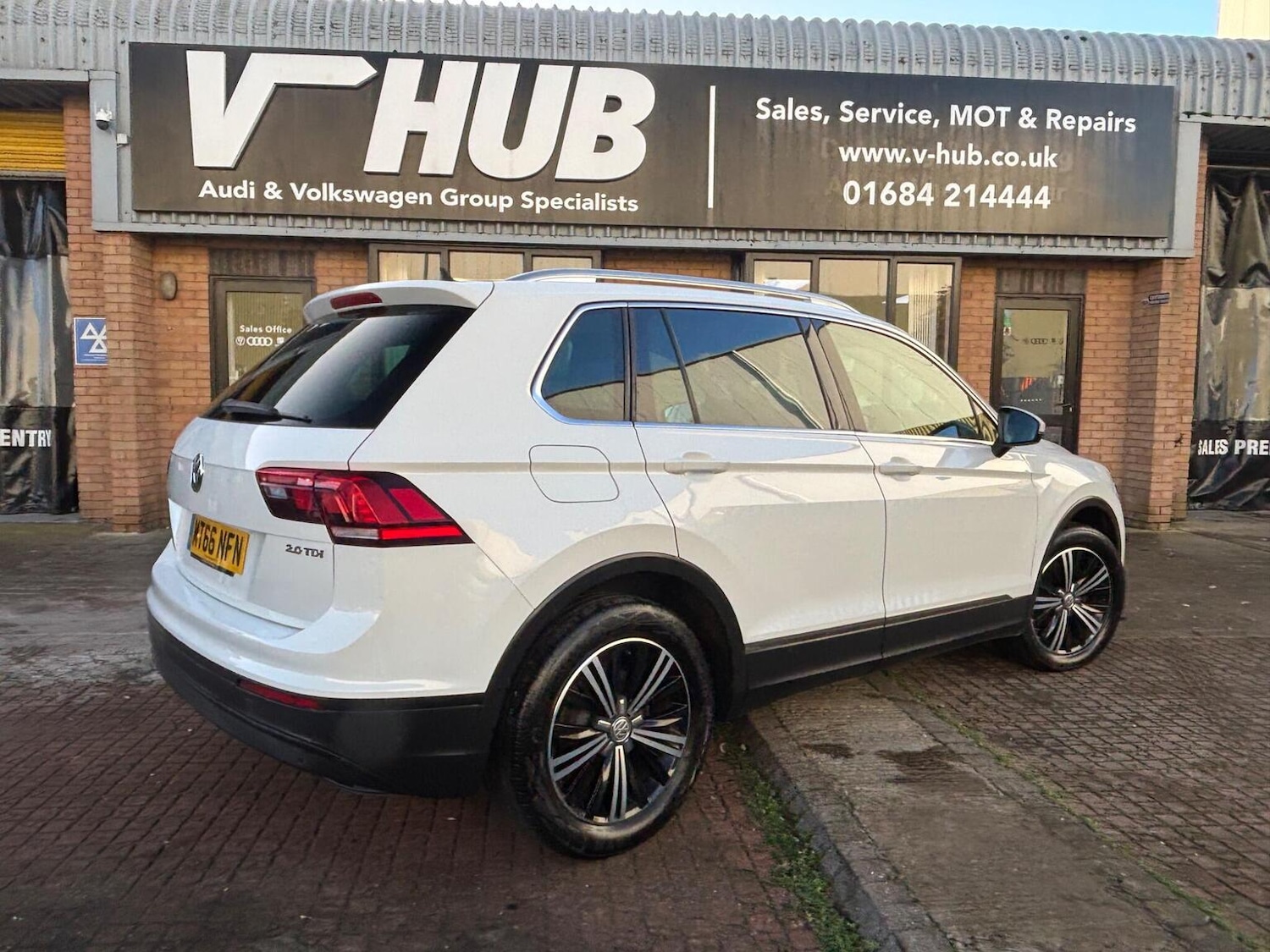 Used Volkswagen Tiguan 2016 for sale - 76877573: Photo 9