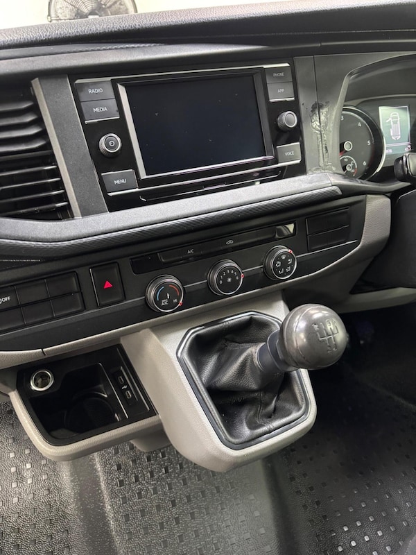 Used Volkswagen Transporter 2021 for sale - 76324874: Photo 20