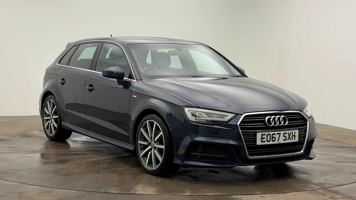 Used Audi A3 2017 for sale - 76387370: Photo 2