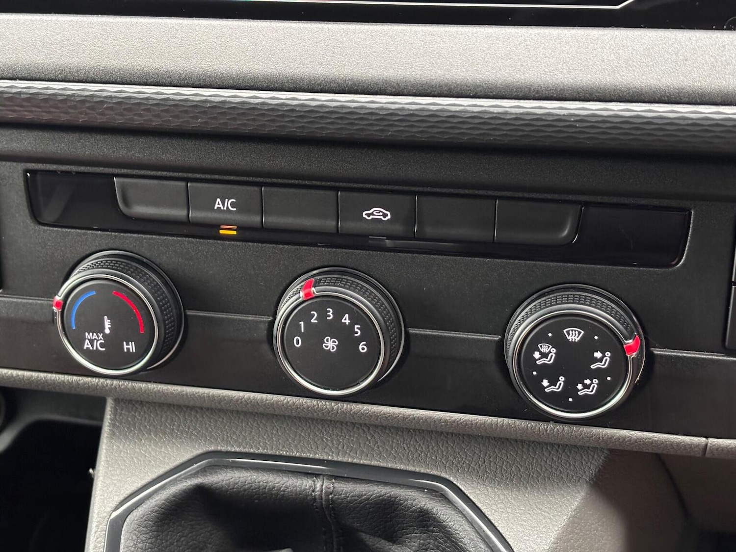 Used Volkswagen Transporter 2022 for sale - 76430869: Photo 18