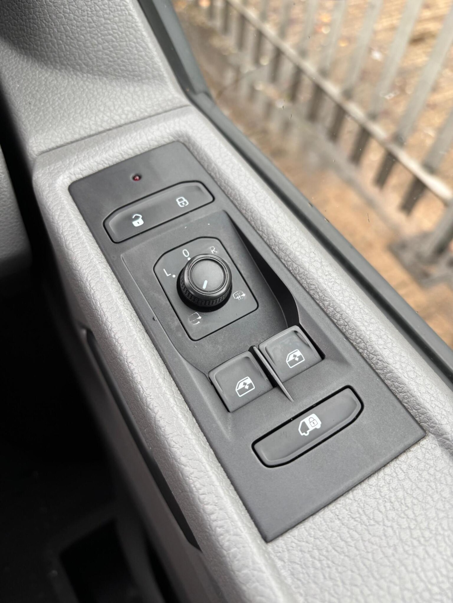 Used Volkswagen Transporter 2022 for sale - 76430869: Photo 23