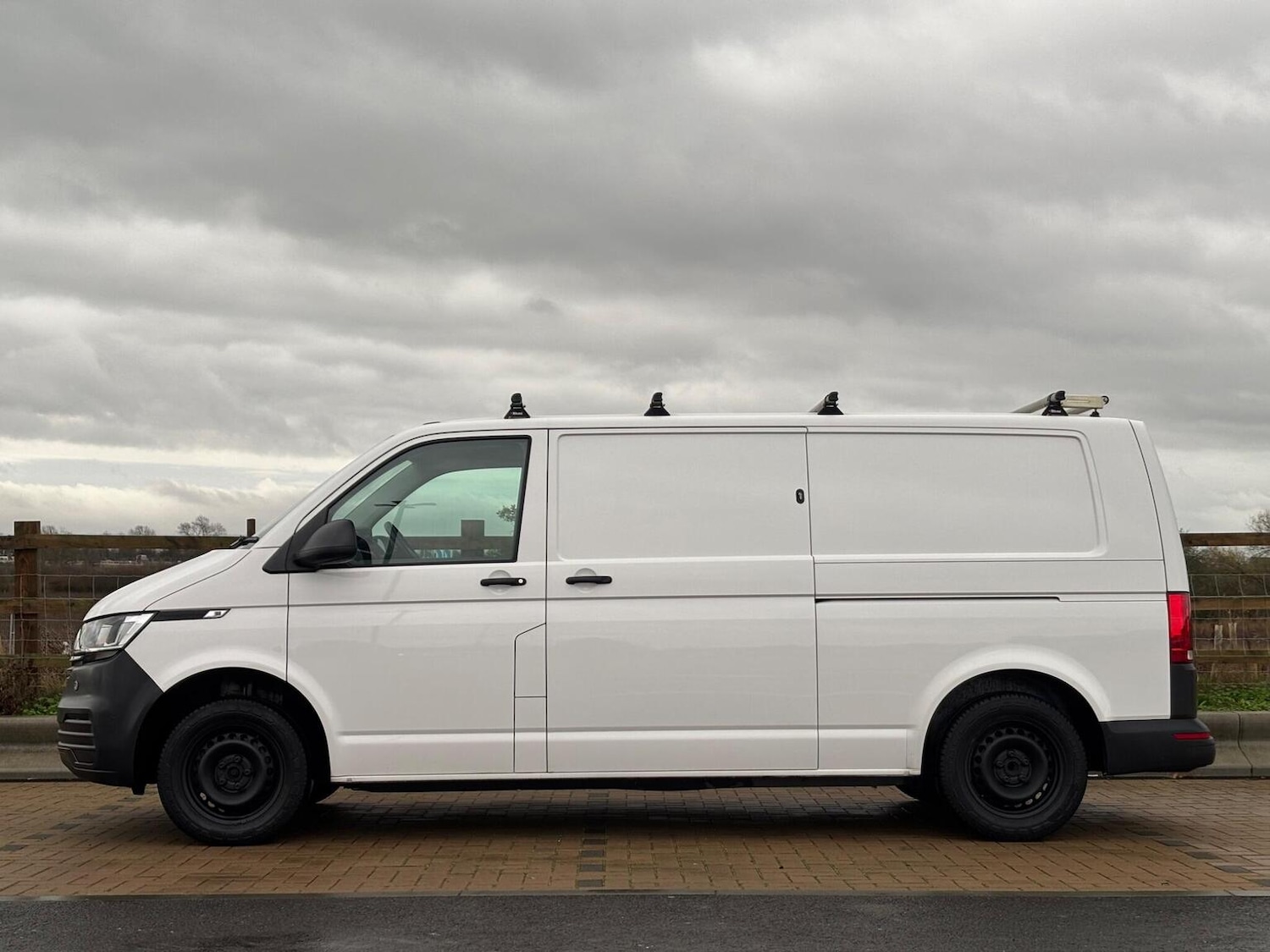 Used Volkswagen Transporter 2022 for sale - 76430869: Photo 9
