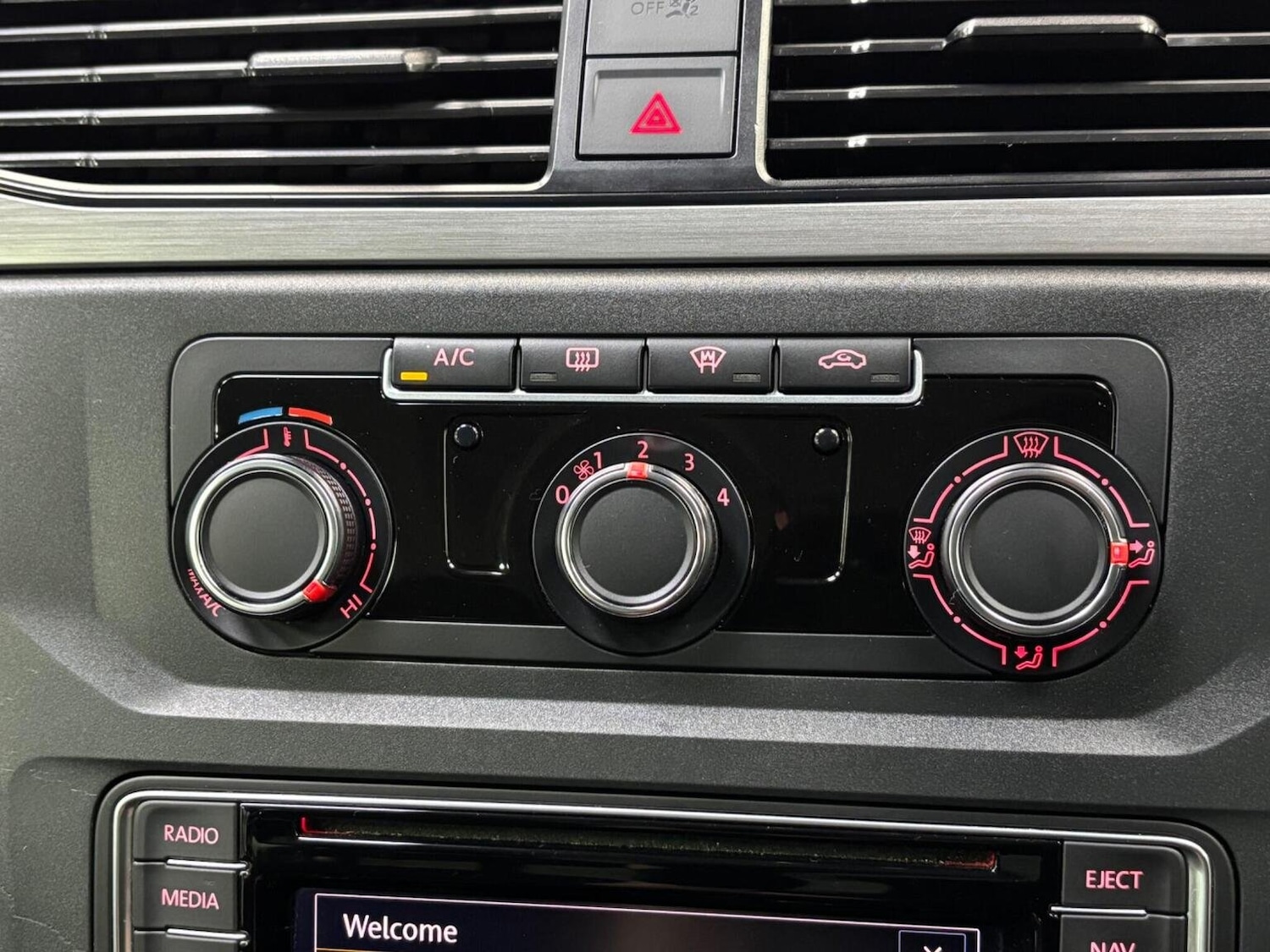 Used Volkswagen Caddy Maxi Life 2020 for sale - 76482946: Photo 19