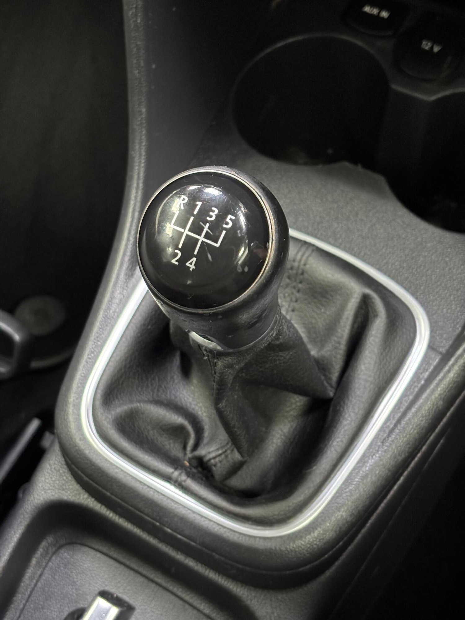 Used Volkswagen Polo 2015 for sale - 76324793: Photo 21