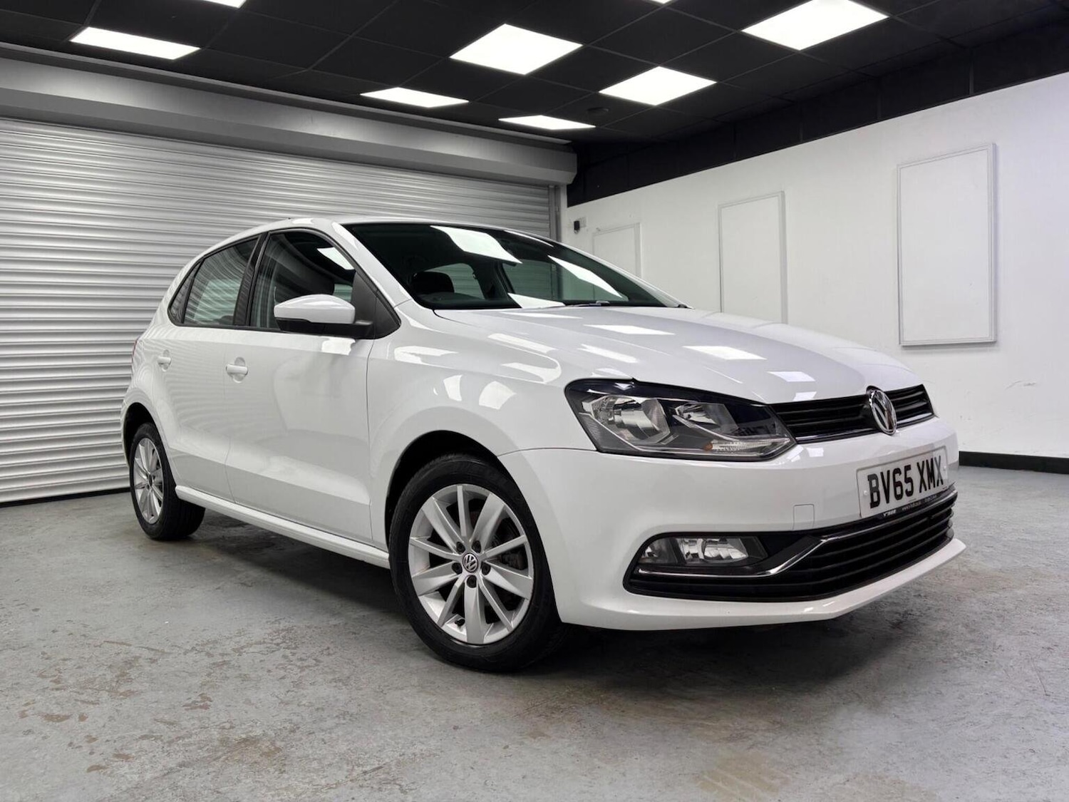 Used Volkswagen Polo 2015 for sale - 76324793: Photo 6
