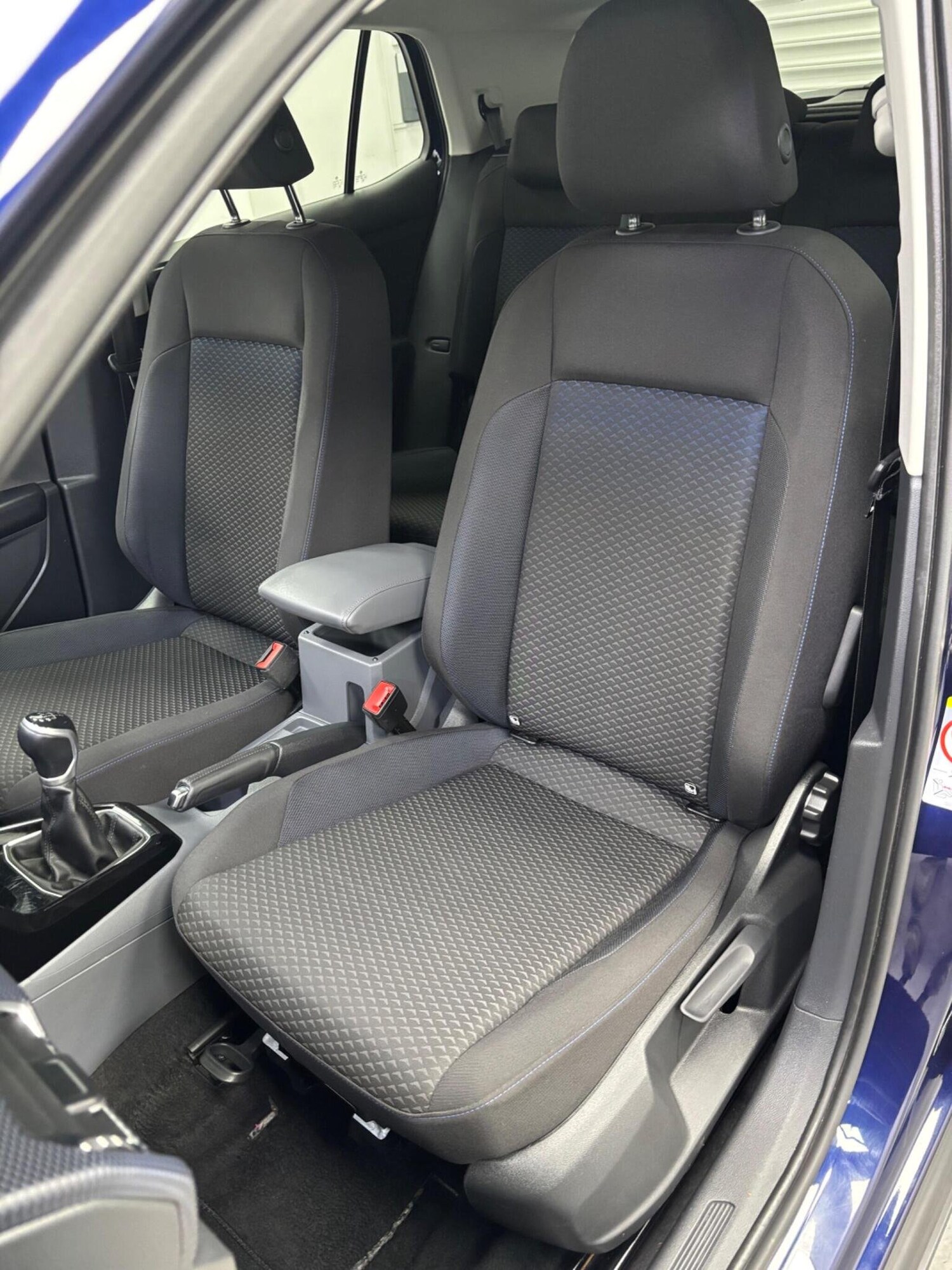 Used Volkswagen T-Cross 2020 for sale - 76324794: Photo 11