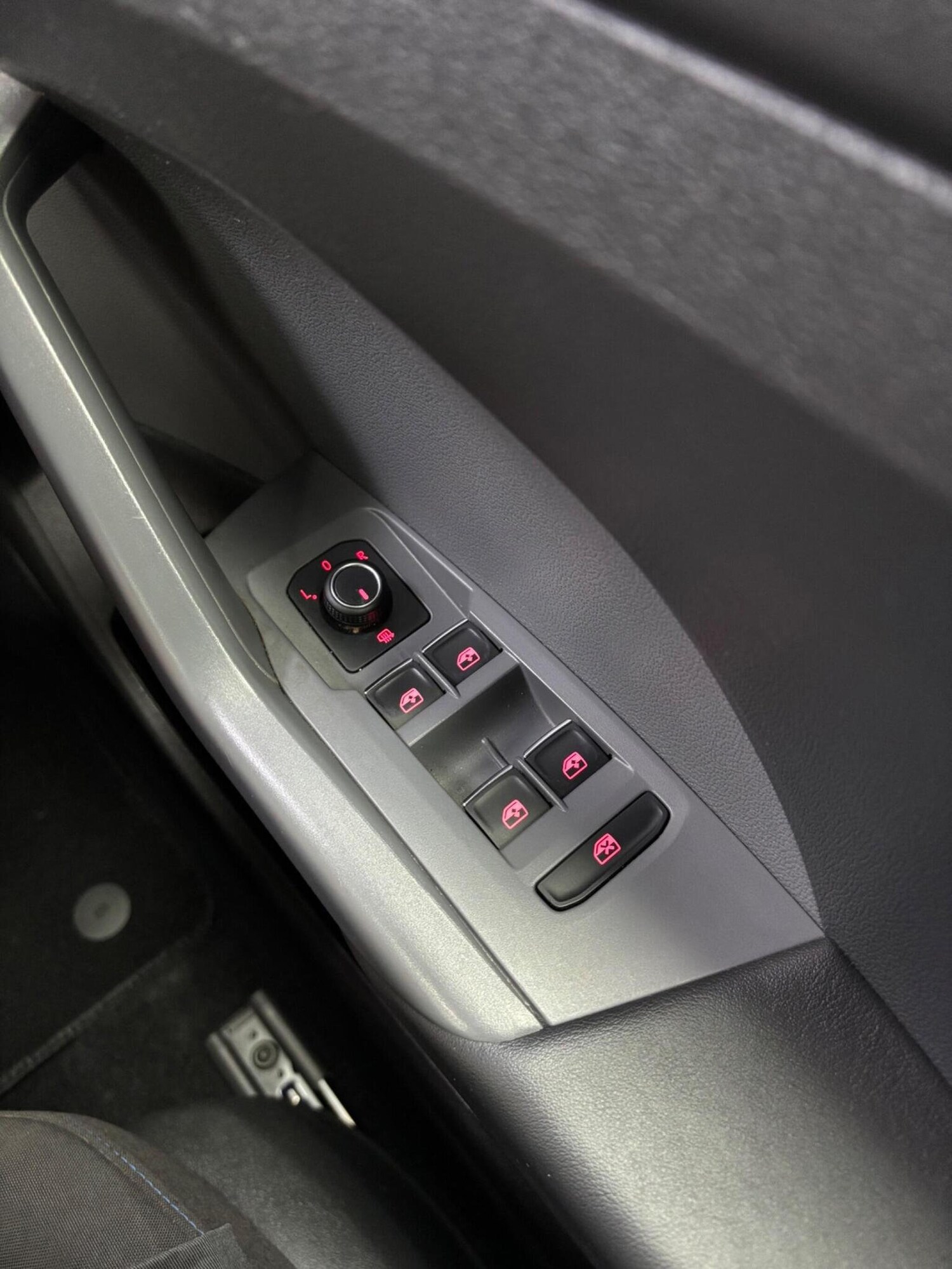 Used Volkswagen T-Cross 2020 for sale - 76324794: Photo 19