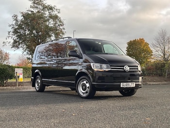 Used Volkswagen Transporter Shuttle 2019 for sale - 76324739: Photo