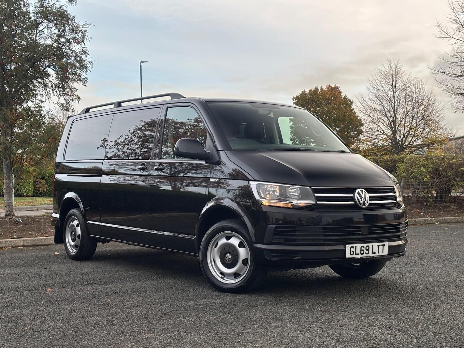 Used Volkswagen Transporter Shuttle 2019 for sale - 76324739: Photo 6