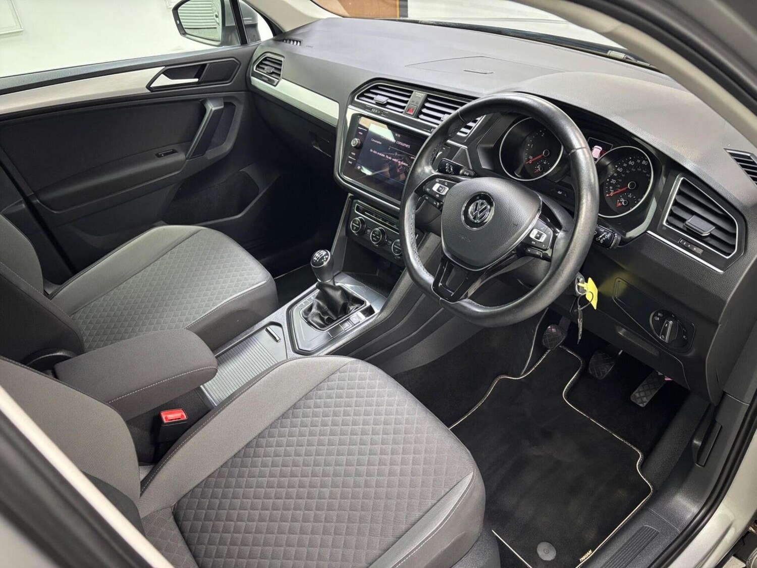 Used Volkswagen Tiguan 2020 for sale - 76324727: Photo 11