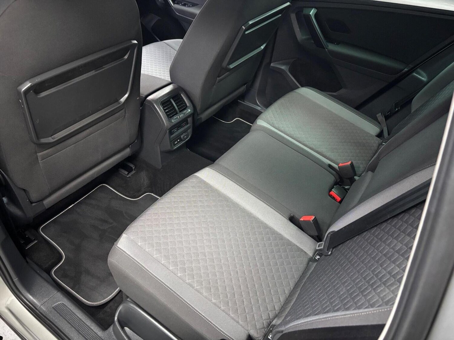 Used Volkswagen Tiguan 2020 for sale - 76324727: Photo 16