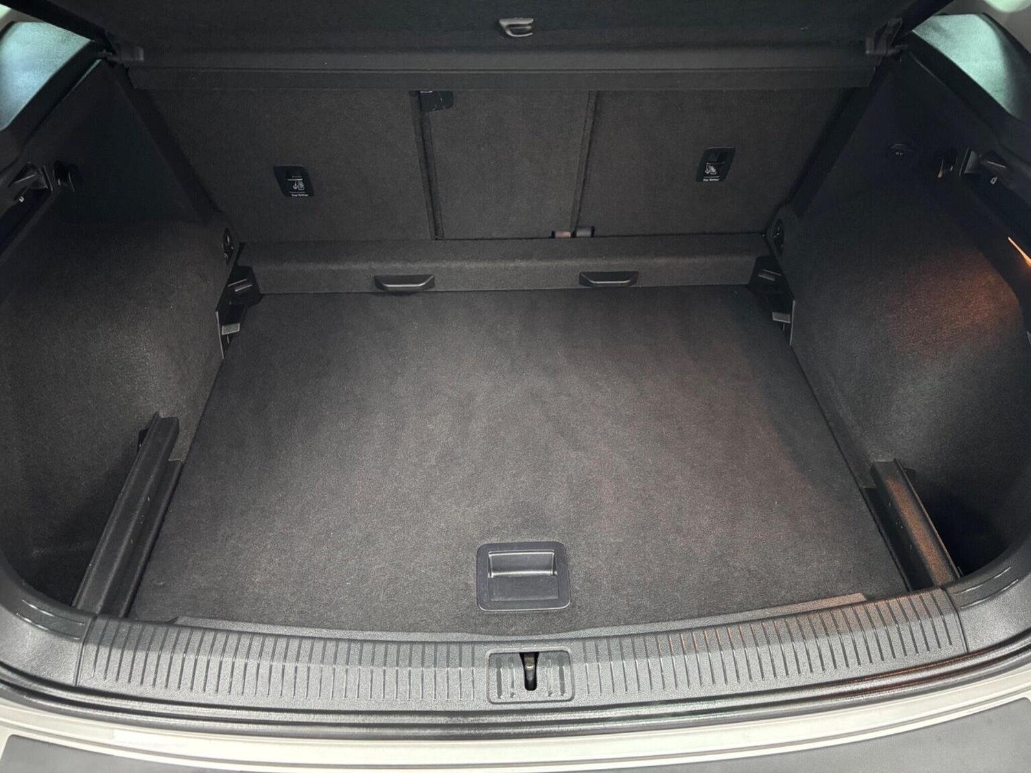 Used Volkswagen Tiguan 2020 for sale - 76324727: Photo 34