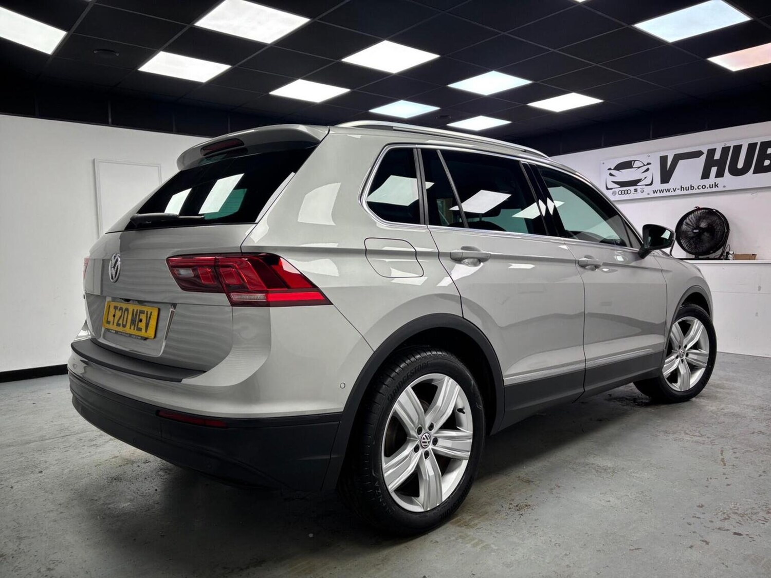 Used Volkswagen Tiguan 2020 for sale - 76324727: Photo 7
