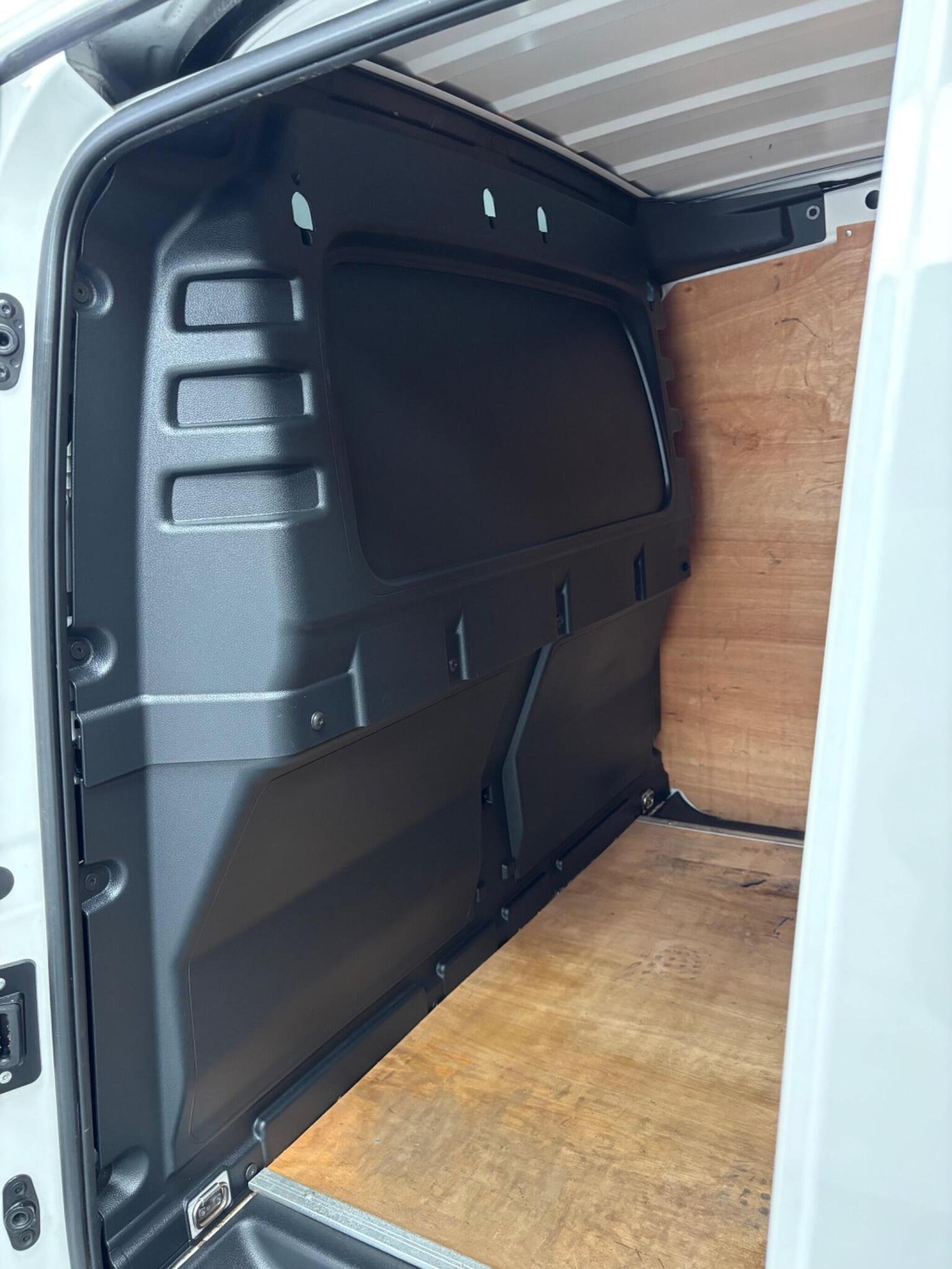 Used Volkswagen Caddy 2021 for sale - 76324791: Photo 12