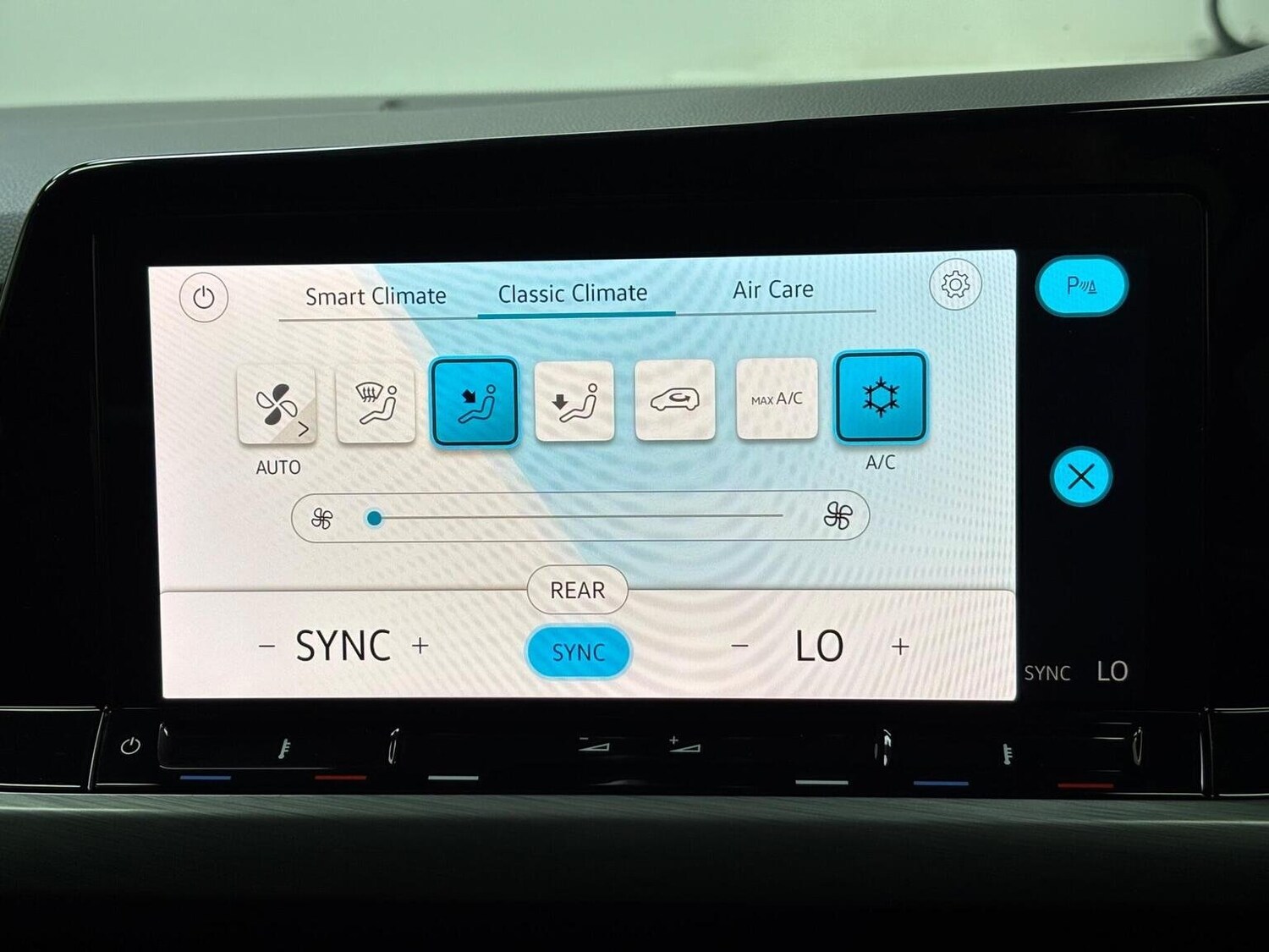 Used Volkswagen Golf 2020 for sale - 76324858: Photo 24