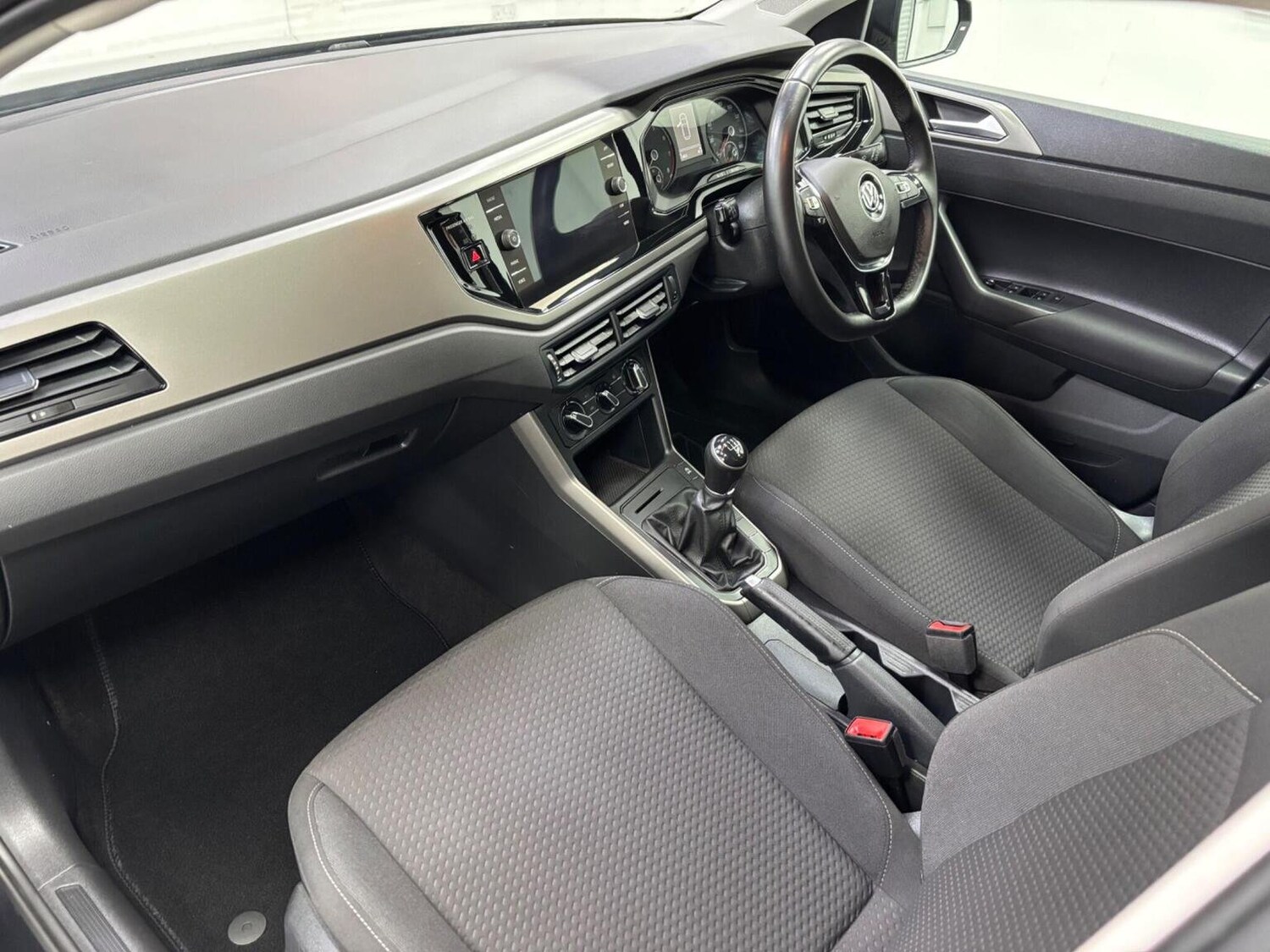 Used Volkswagen Polo 2018 for sale - 76324866: Photo 10