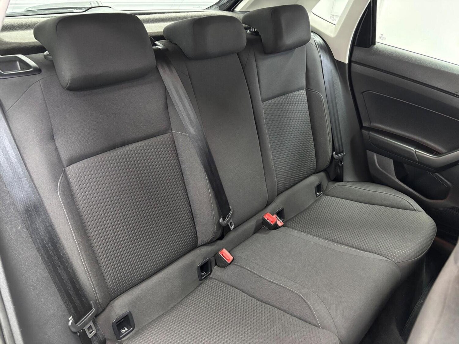 Used Volkswagen Polo 2018 for sale - 76324866: Photo 14