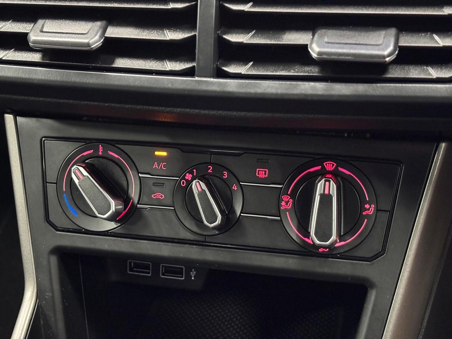 Used Volkswagen Polo 2018 for sale - 76324866: Photo 21