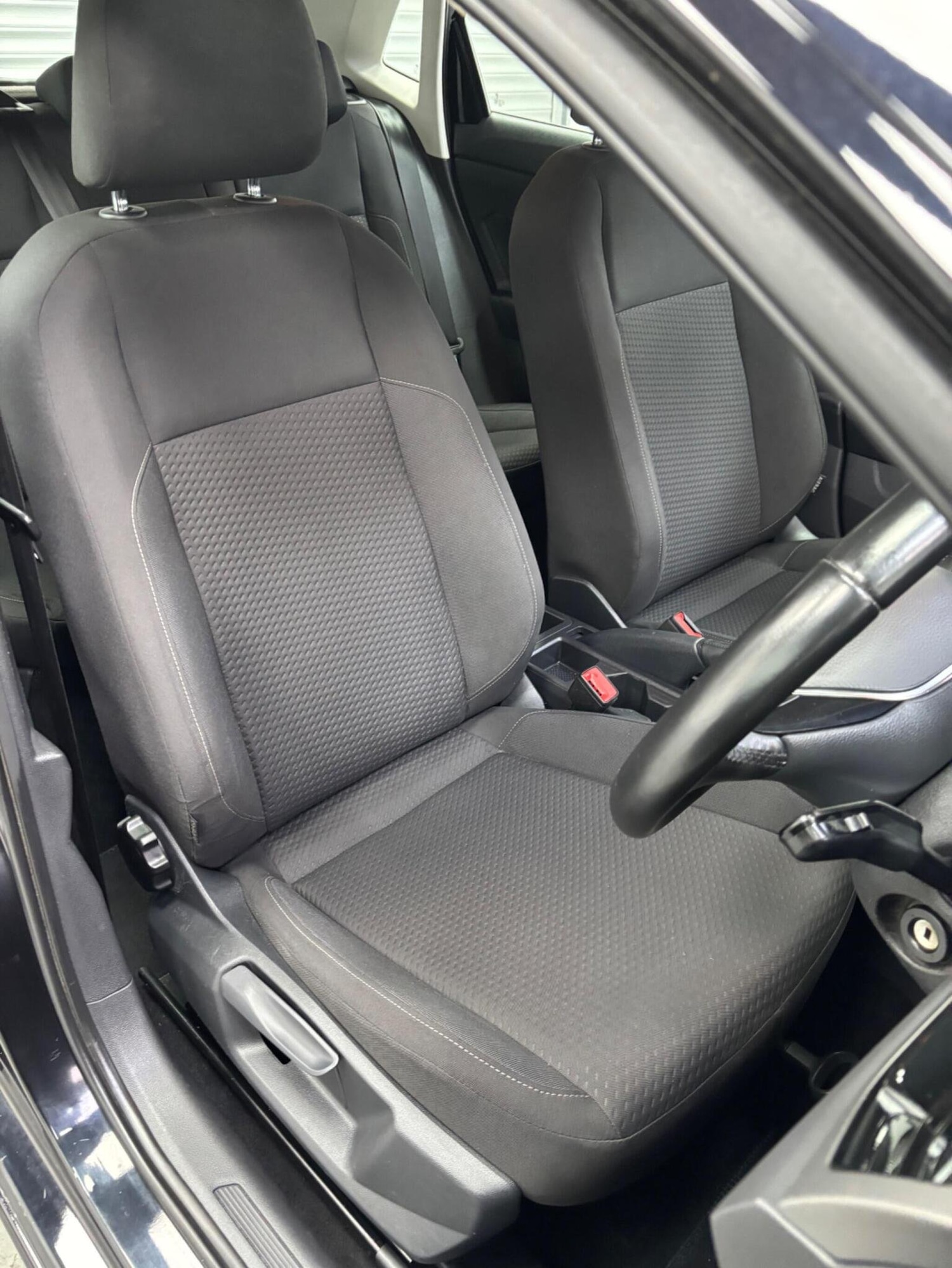 Used Volkswagen Polo 2018 for sale - 76324866: Photo 9