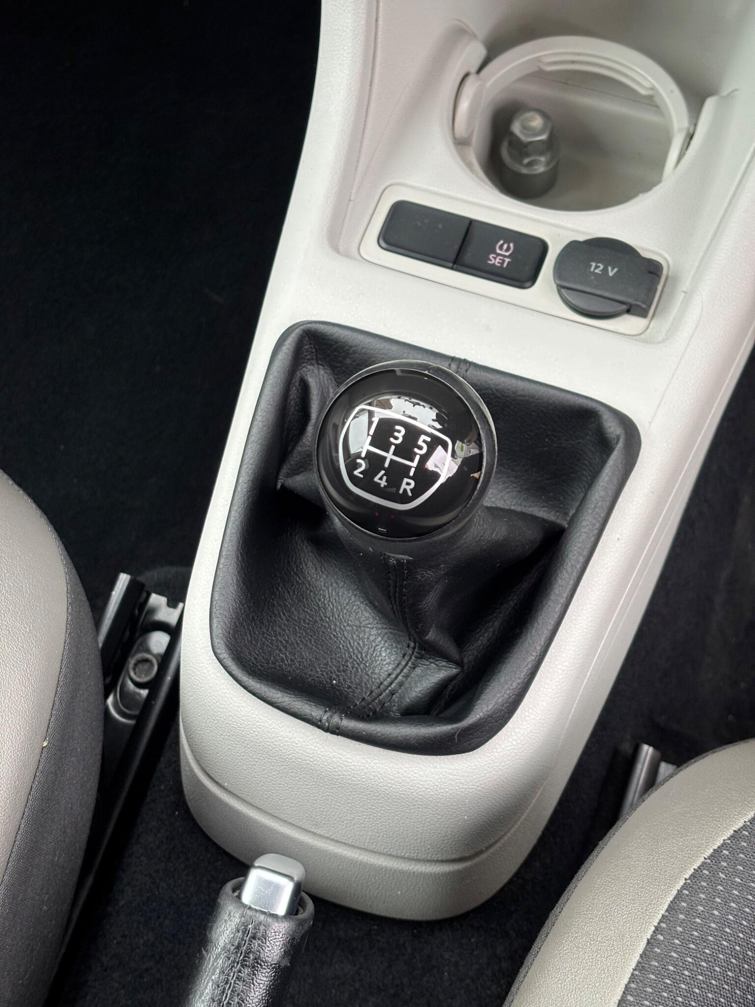 Used Volkswagen up! 2018 for sale - 76483002: Photo 14