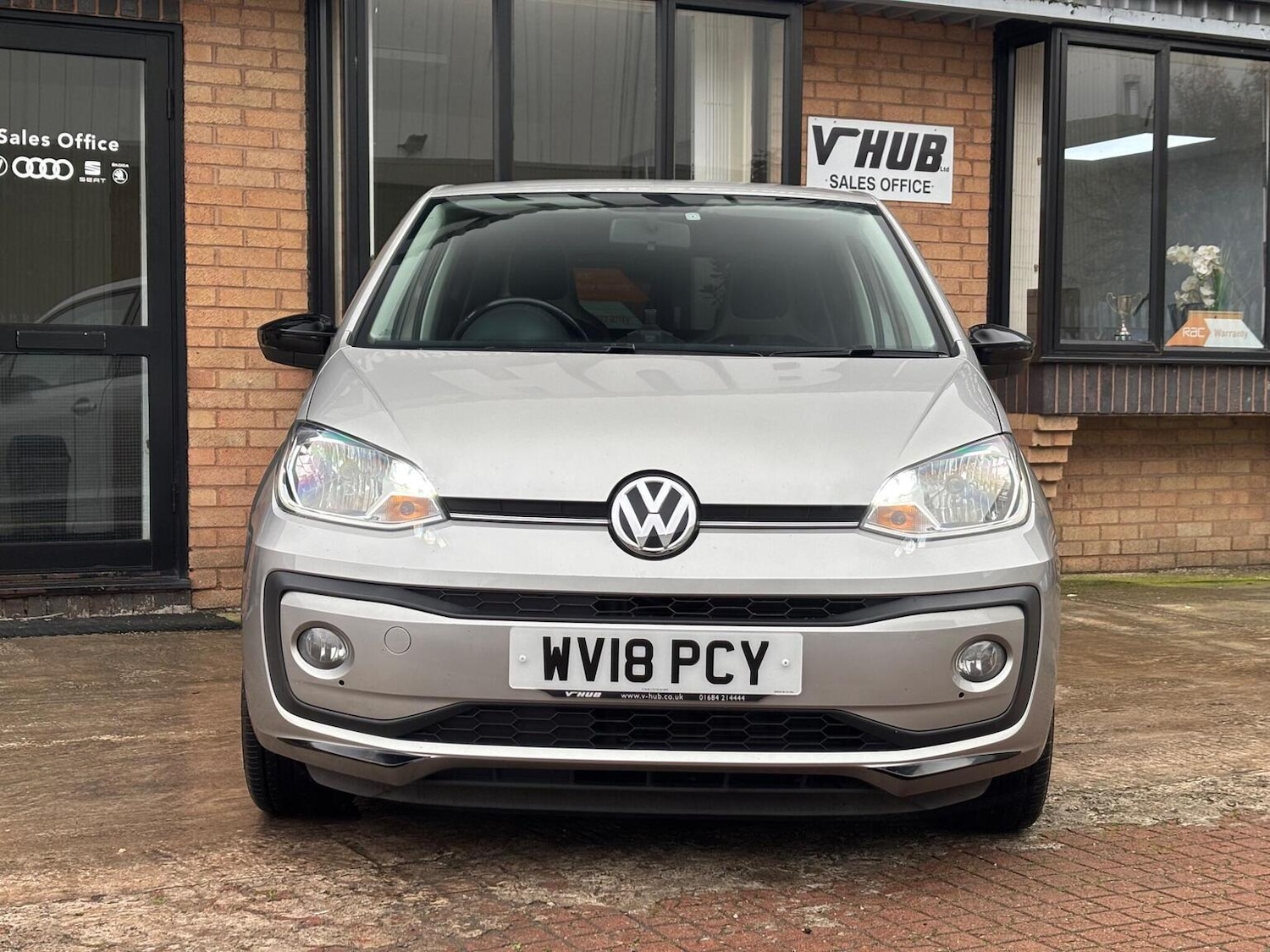 Used Volkswagen up! 2018 for sale - 76483002: Photo 4