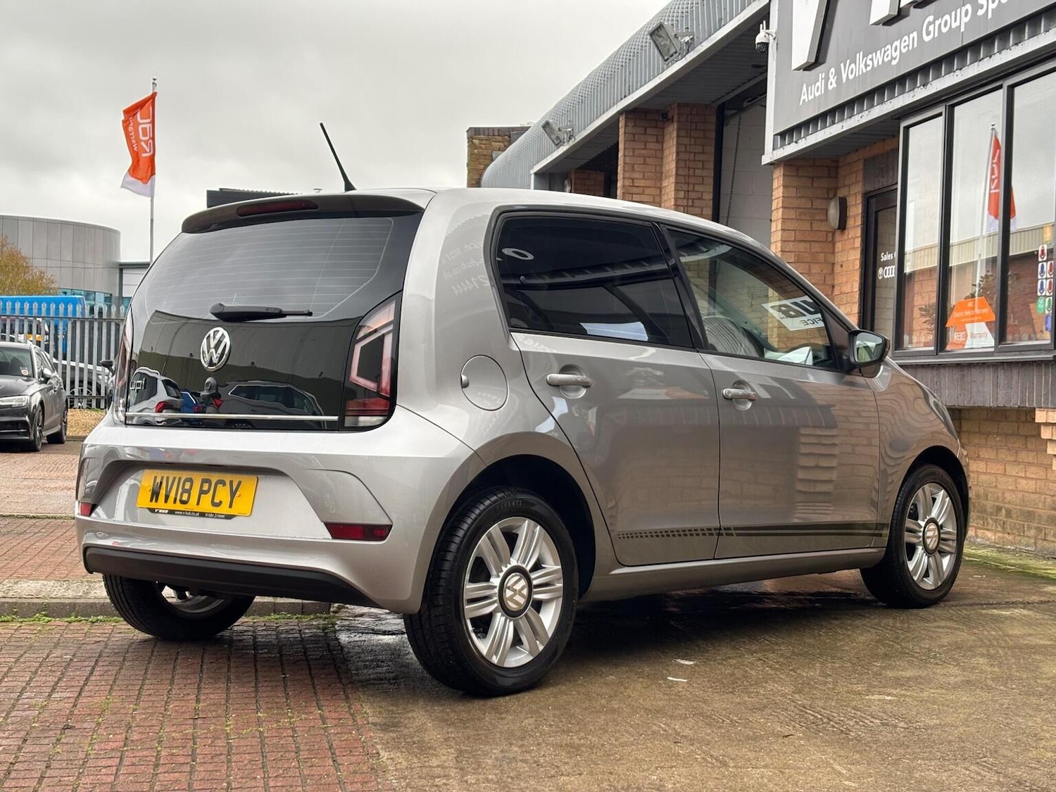 Used Volkswagen up! 2018 for sale - 76483002: Photo 7