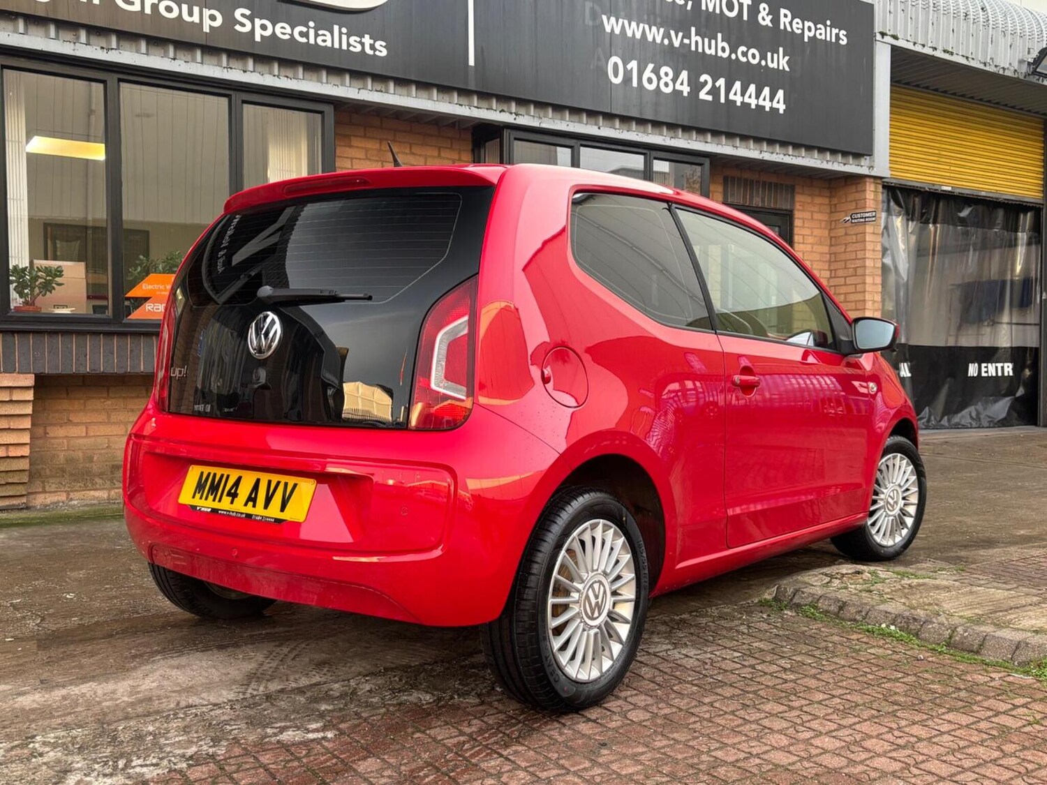 Used Volkswagen up! 2014 for sale - 76560057: Photo 8