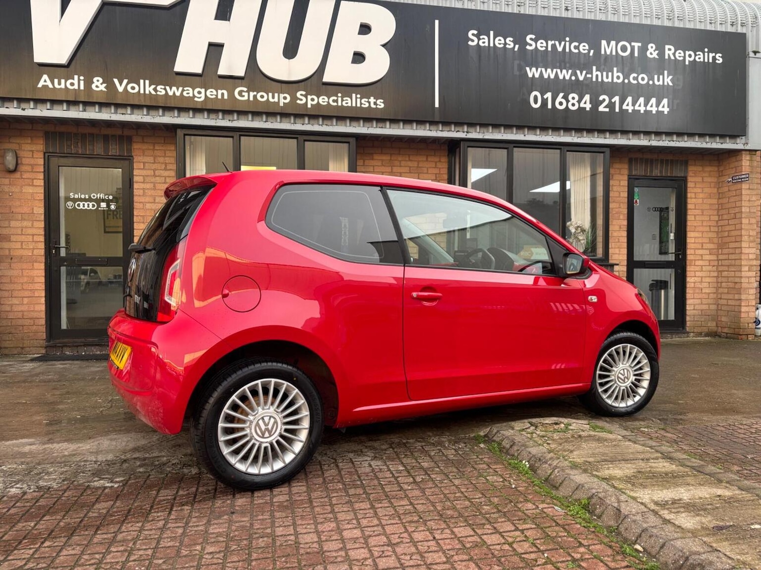 Used Volkswagen up! 2014 for sale - 76560057: Photo 9