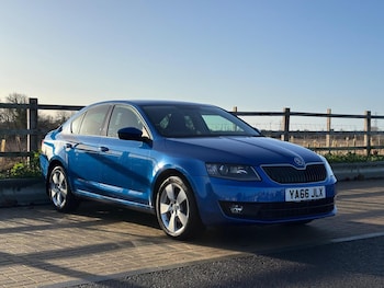 Used Skoda Octavia 2016 for sale - 76699257: Photo