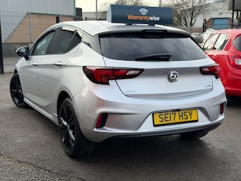Used Vauxhall Astra 2017 for sale - 77301561: Photo