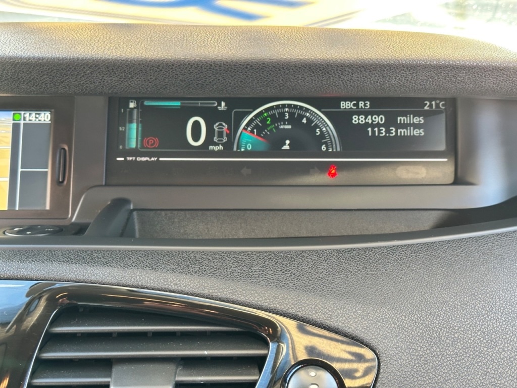 Used Renault Grand Scenic 2014 for sale - 76222952: Photo 20