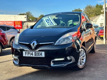 Used Renault Grand Scenic 2014 for sale - 76222952: Photo
