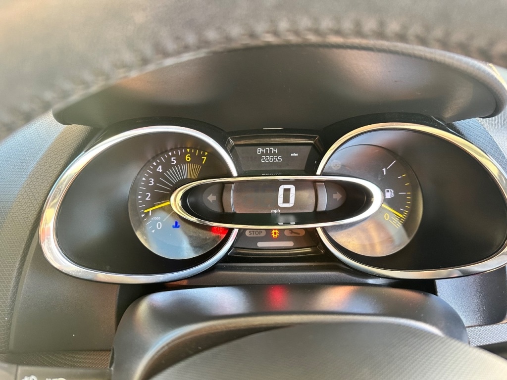 Used Renault Clio 2014 for sale - 76312815: Photo 21