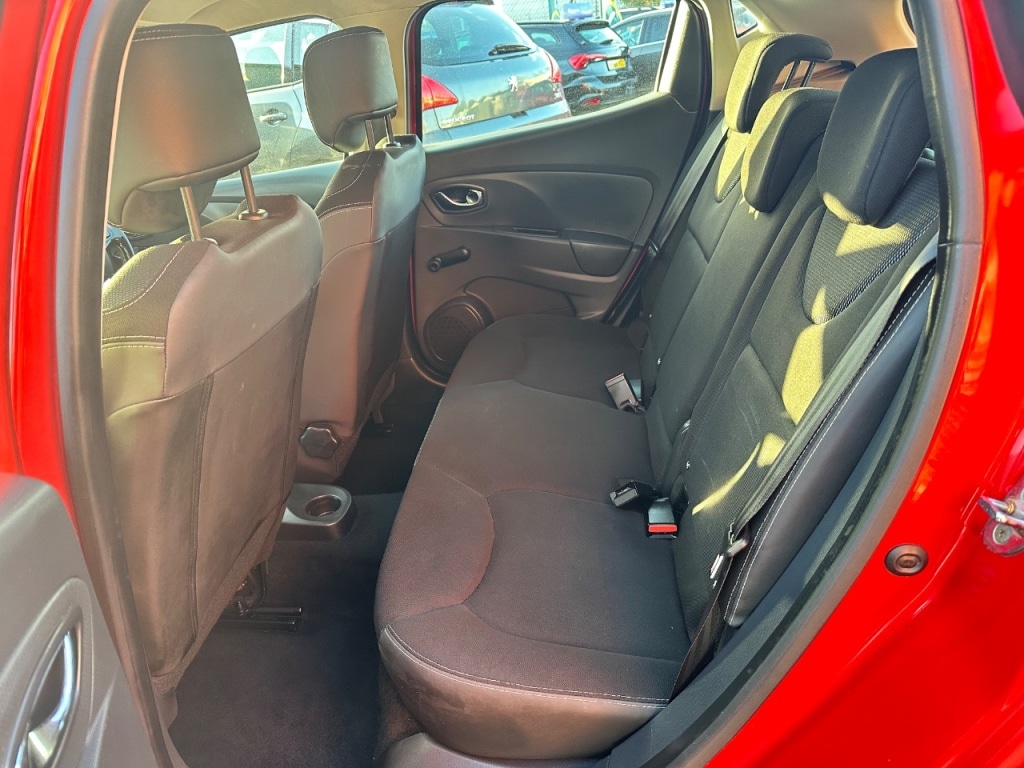 Used Renault Clio 2014 for sale - 76312815: Photo 9