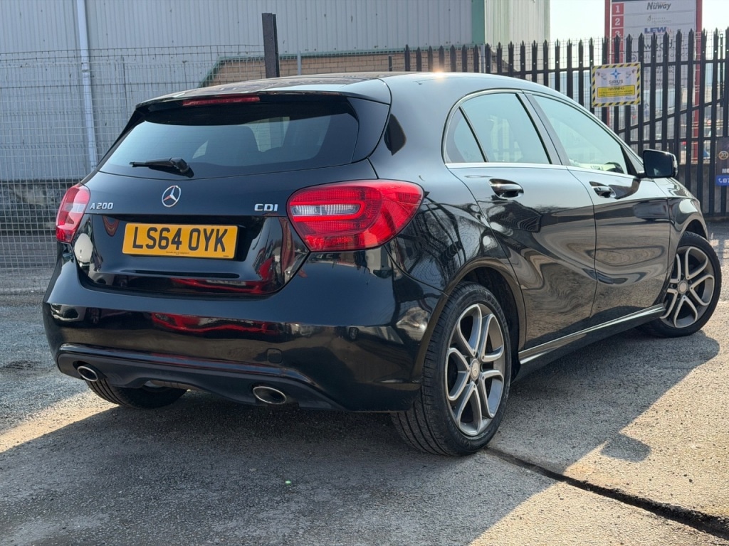 Used Mercedes-Benz A-Class 2014 for sale - 77774929: Photo 2