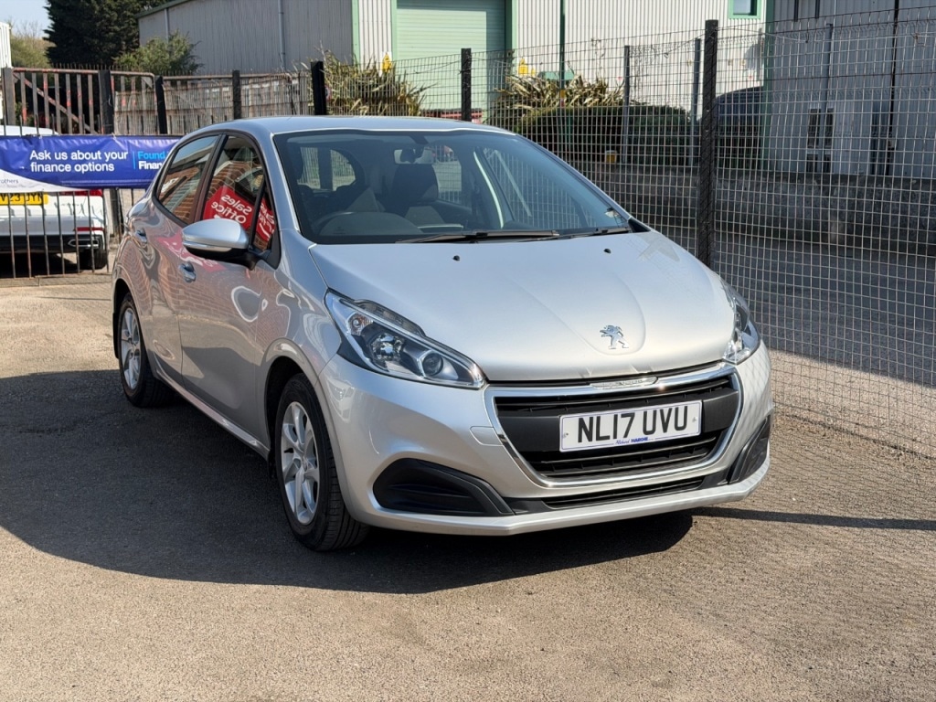 Used Peugeot 208 2017 for sale - 78181985: Photo 3
