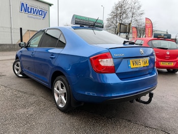 Used Skoda Rapid 2015 for sale - 77520168: Photo