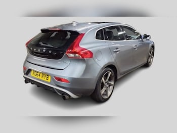 Used Volvo V40 2014 for sale - 77520175: Photo