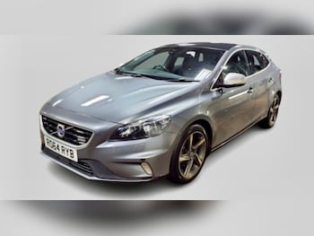 Used Volvo V40 2014 for sale - 77520175: Photo
