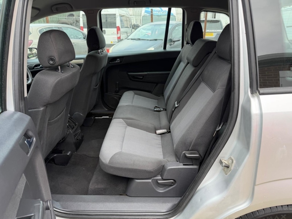 Used Vauxhall Zafira 2008 for sale - 77976075: Photo 6