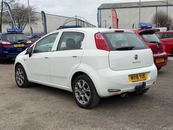 Used Fiat Punto 2016 for sale - 78090870: Photo
