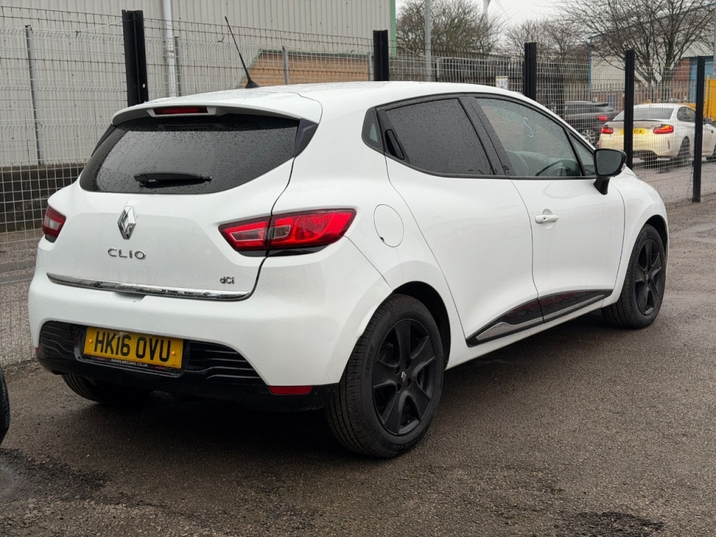 Used Renault Clio 2016 for sale - 77301537: Photo 2